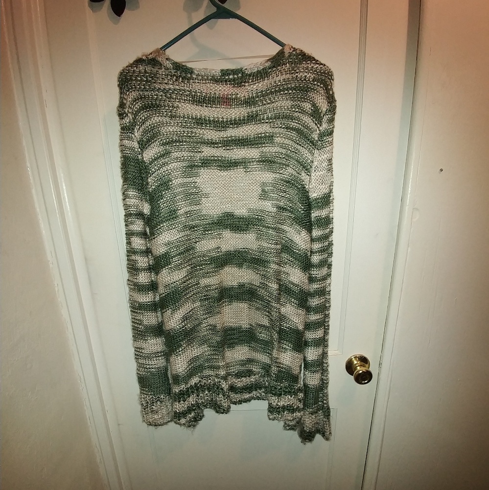 Knit sweater - Picture 2 of 2